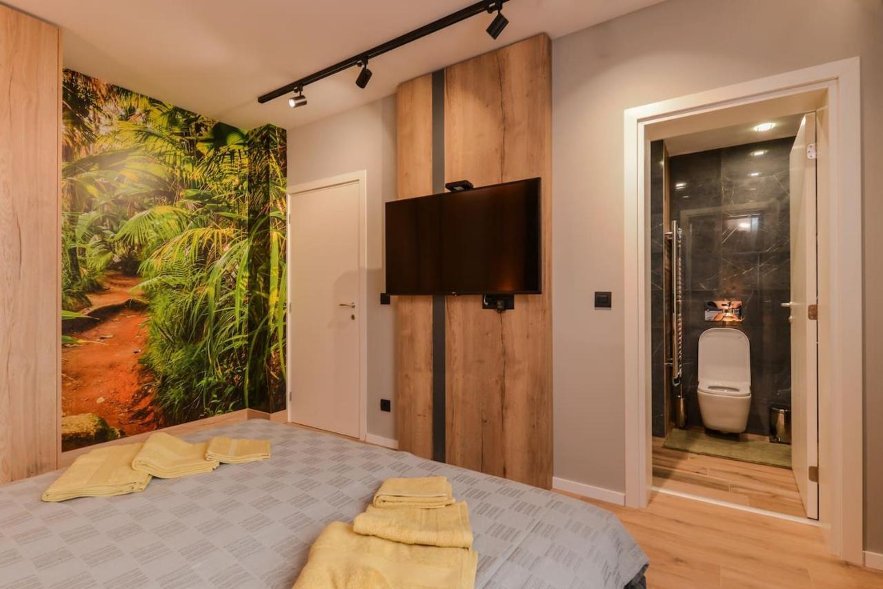 Urban Eden - Lux & Style, 2-Bedroom, 2-Bathroom Sofia Esterno foto